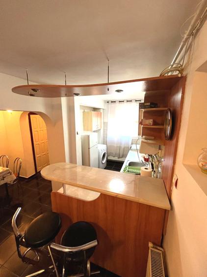 Chirie apartament 3 camere Ultracentral mobilat-utilat 1500lei/luna
