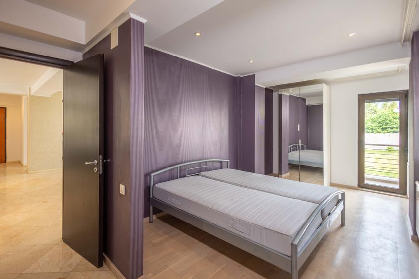 APARTAMENT 4 CAMERE - SISESTI