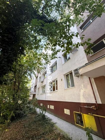 Vanzare Apartament 4 Camere Drumul Taberei Valea Oltului