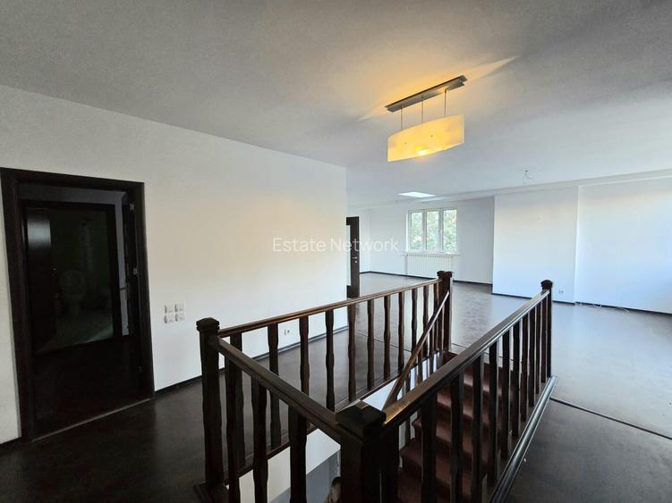 Vanzare duplex, Intrarea Episcopul Radu Nr 9 - 22