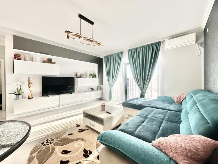 Duplex cu 3 camere - Teren 414 mp - Curte amenajata - Mosnita