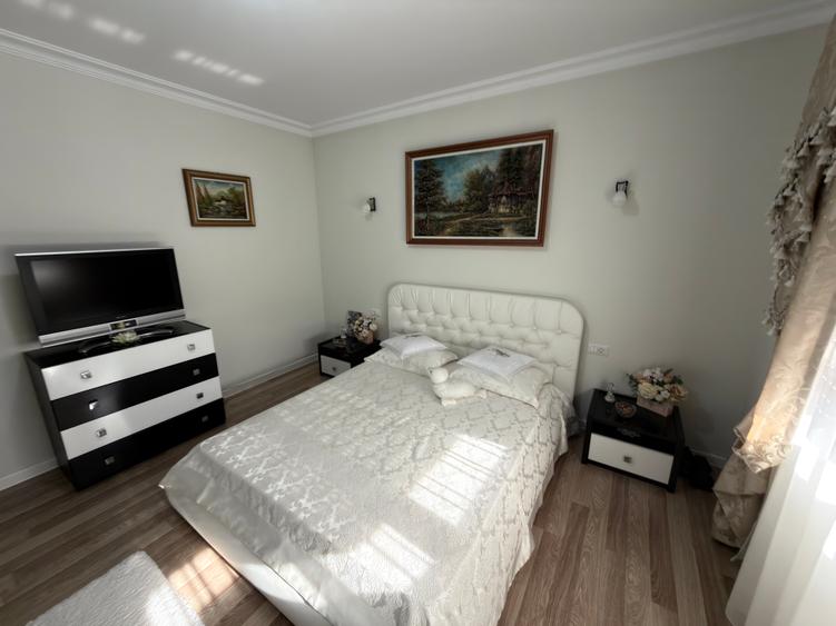 Casa deosebita cu 2400mp teren in oras