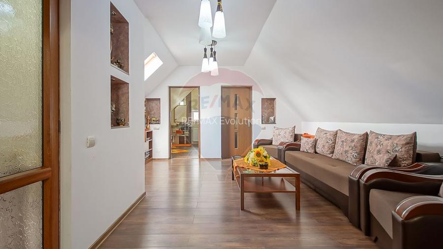 Comision 0%! Casa spațioasă Râșnov, zona case, str. Heliade Rădulescu - 27