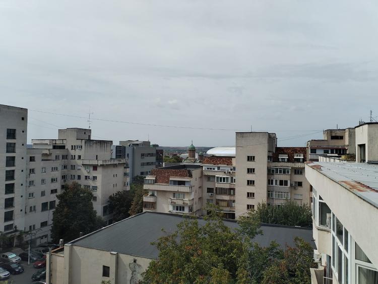 3 camere scara interioara Ultracentral-Unirii