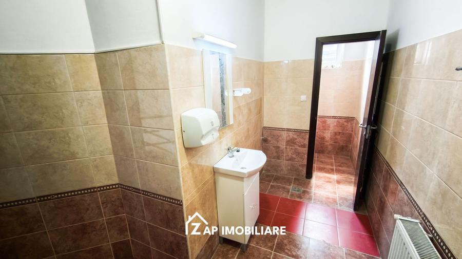 Cazare Muncitori - 10 incaperi - 5 băi - 1 bucătărie