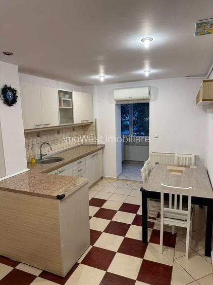 Girocului | 3 Camere | 67 mp | Etaj 1 | Centrală proprie | 2 Balcoane - 4