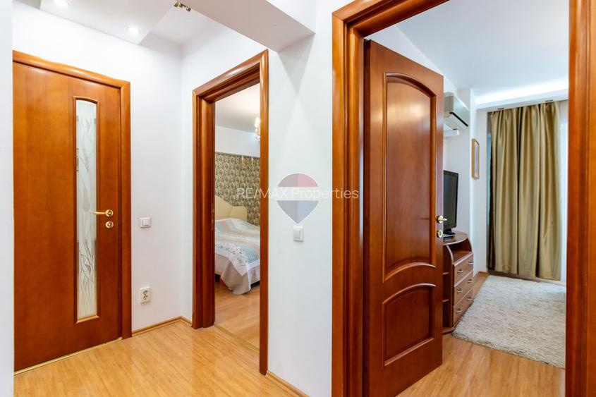 Apartament  3 camere, spatios în zona P-ta Sfanta Vineri/Centru Vechi - 11