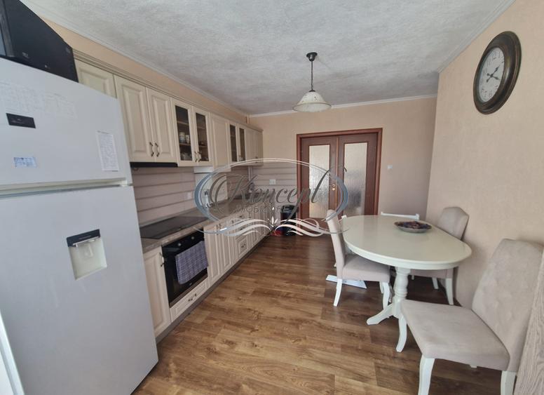 Apartament 3 camere cu terasa in vila, Zorilor