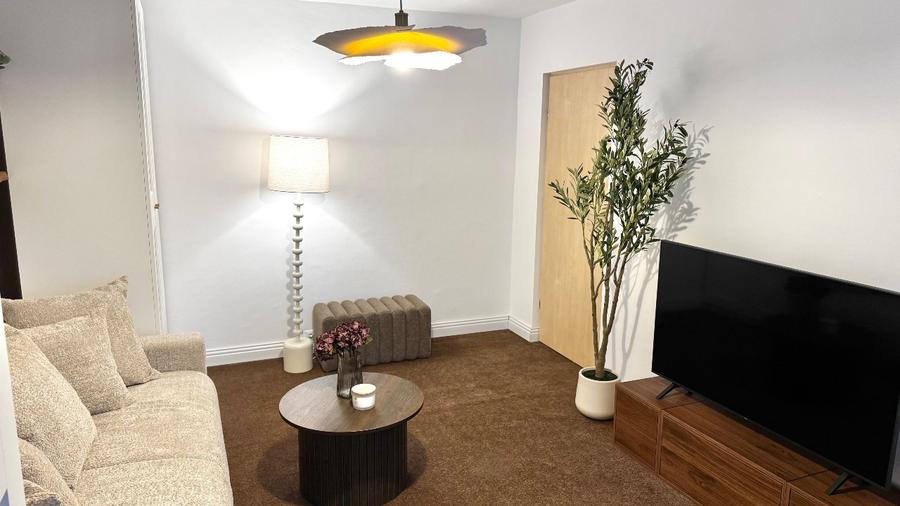 PF închiriez apartament 2camere decomandate 58 mp str Oltului Între Lacuri