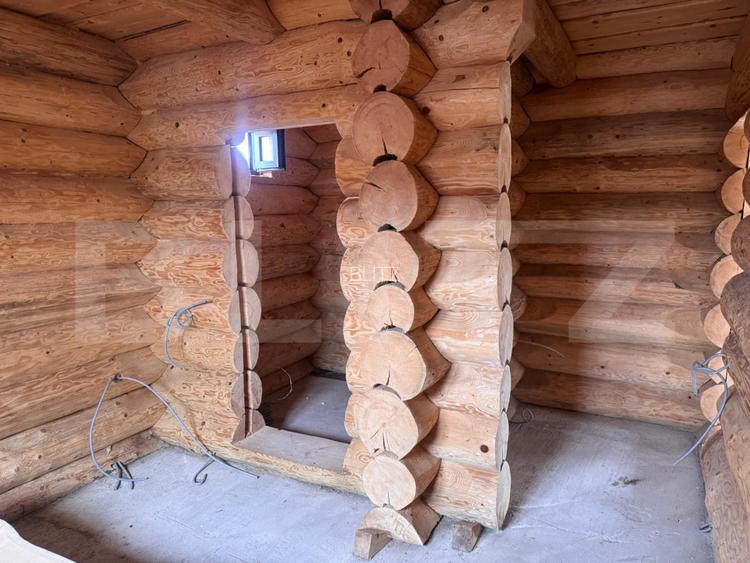 Casa 5 camere, teren 4740 mp, 240 mp , Marisel