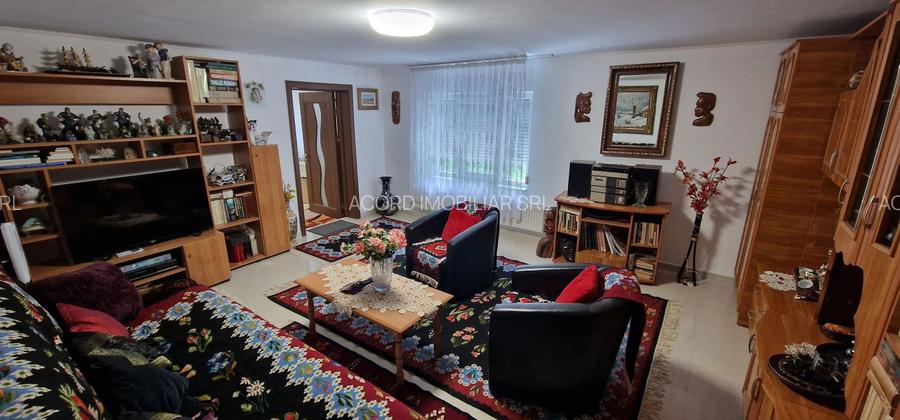 Casa din caramida. - 2