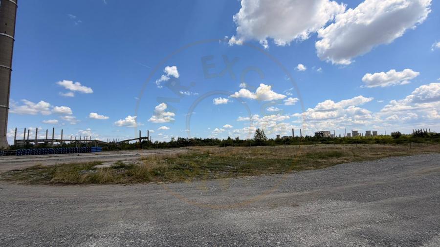 Teren de vanzare intravilan 3.288 mp | Comuna Bradu | Zona fostului CET Sud