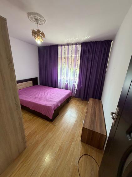 Apartament 3 camere,zona E3,etaj 2