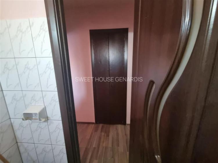 Apartament cu 2 camere de vanzare central in Fagaras - 12
