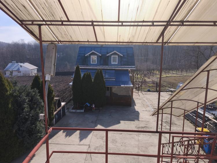 Casa multifunctionala, 420mp, 2300mp teren, Siret