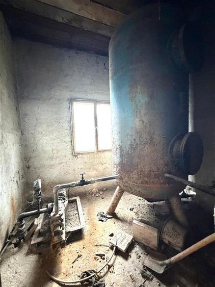 HALE INDUSTRIALE | CLADIRE BIROURI | TEREN 7000 MP | GHEGHIE BIHOR