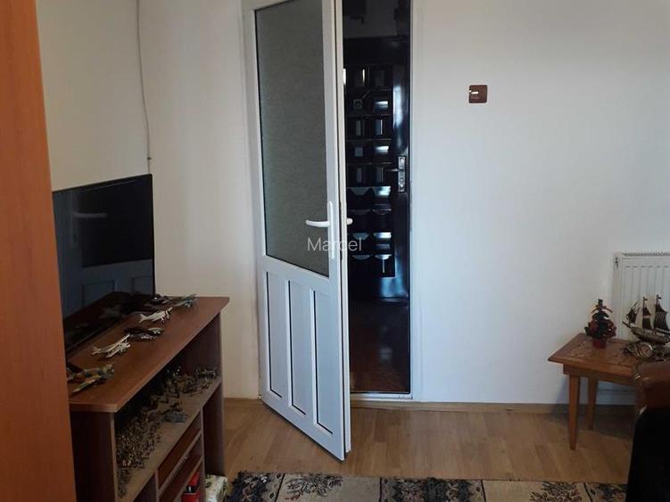 Apartament 1 cameră, semidecomandat,  - 4