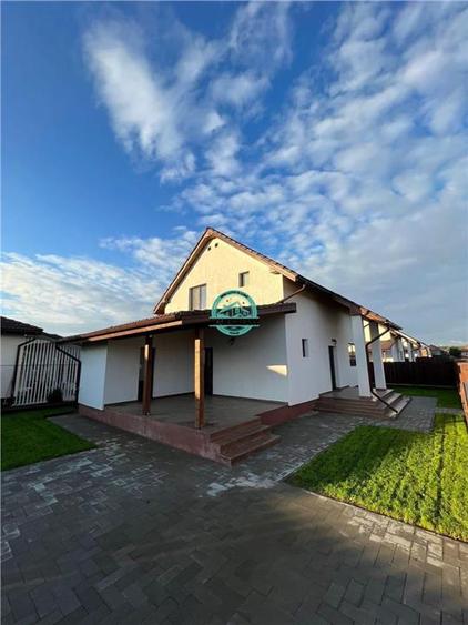 Casa cu 4 camere de inchiriat de 198 mp, moderna, Sancraiu de Mures