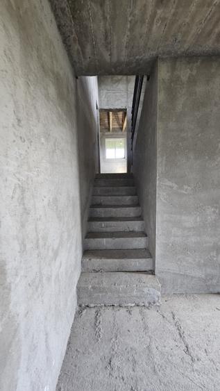 Casa individuala cu 5 camere, 160mp utili, 800mp teren, Chinteni