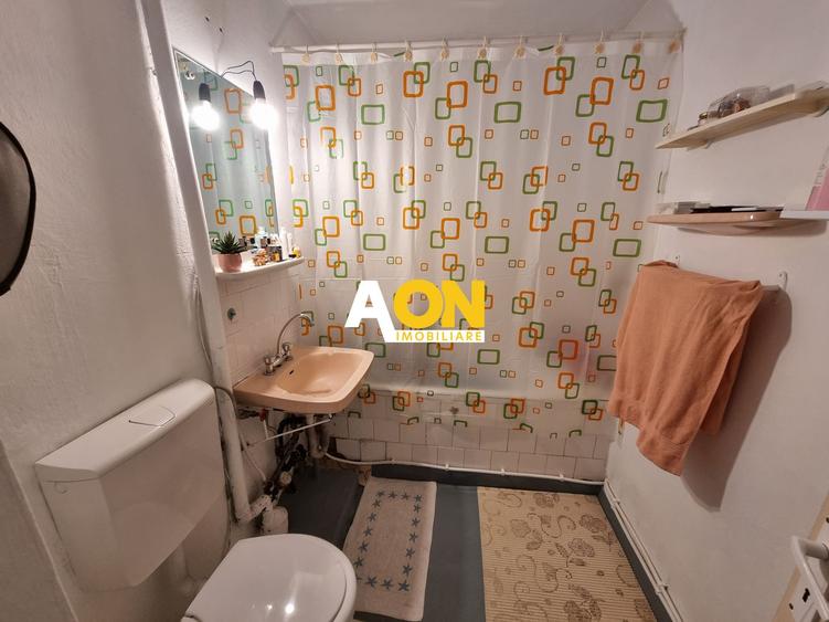 De vanzare apartament 2 camere, Cetate