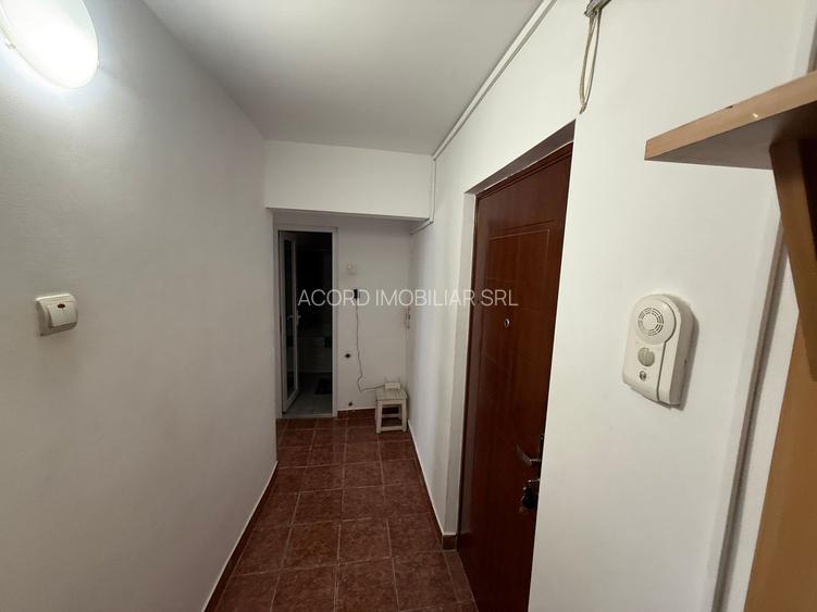 Apartament 2 camere zona CET cu Centrala - 8