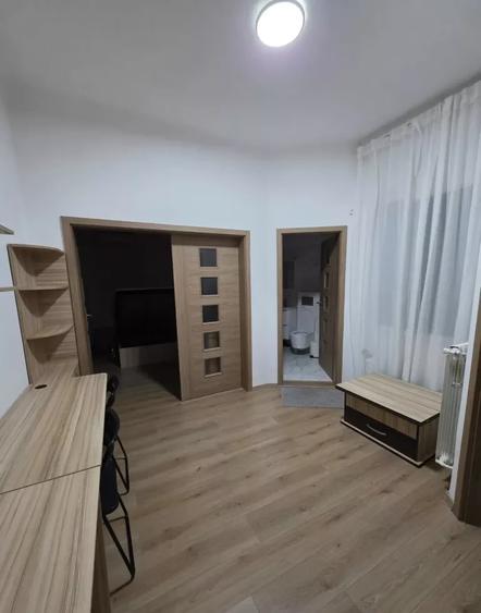 Garsonieră dublă | Bloc Wilson | Universitate | 40 mp | 2 balcoane