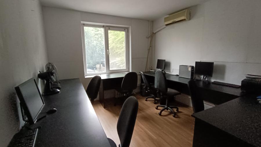 Birouri 3 camere, 70 mp, Crângași sect. 6, etaj 1, parcare 3150 lei