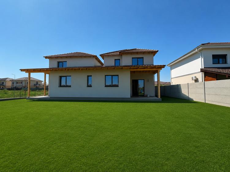 Duplex despartit prin camera tehnica | 4 camere | 115 mp utili | Drumul Boilor