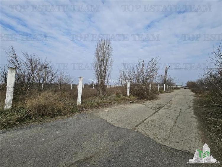 Teren intravilan cu deschidere la DNE, Harsova - 2