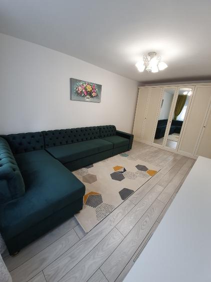 Apartament de vânzare mobilat si utilat complet!
