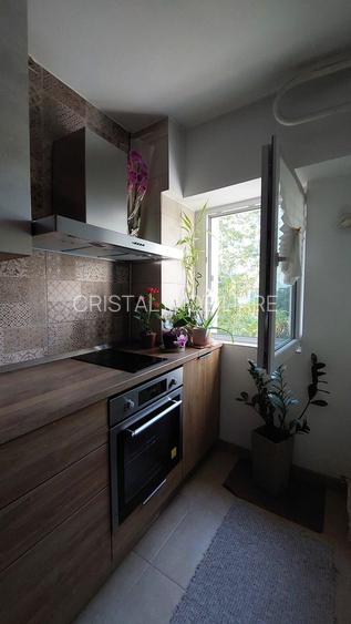 Garsoniera lux 40 mp, parcare inclusa, metrou Costin Georgian, decomandata - 2