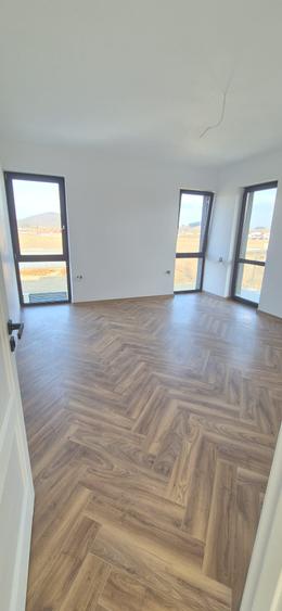 Casa finalizata Sanpetru zona Primaverii design deosebit