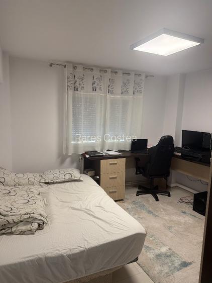 Apartament 4 Camere Zona Tomis 3/Dacia Peste Drum de Mega Image - 3