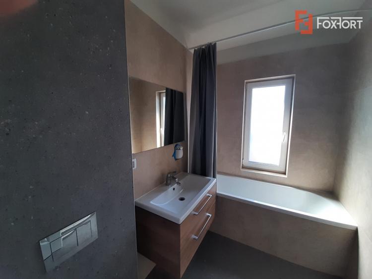 Penthouse cu 2 camere + terasa 45 mp - zona Mehala