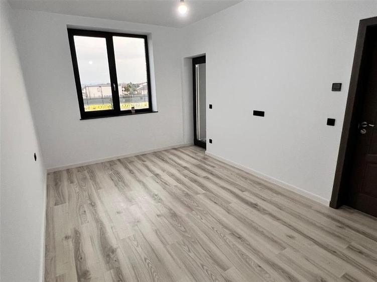 Intabulata! Casa Duplex Valea Lupului,4 camere, Teren 260 mp! Incalz Pard! Asfal