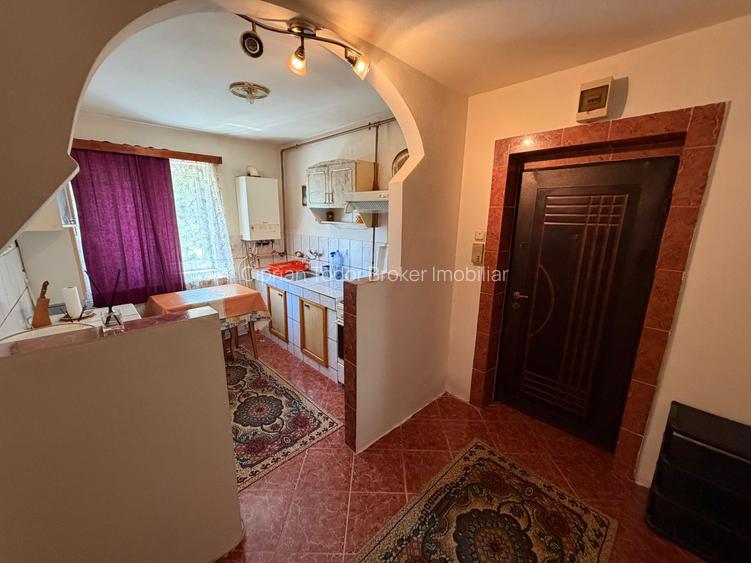 Apartament 2 camere, parter - Cugir
