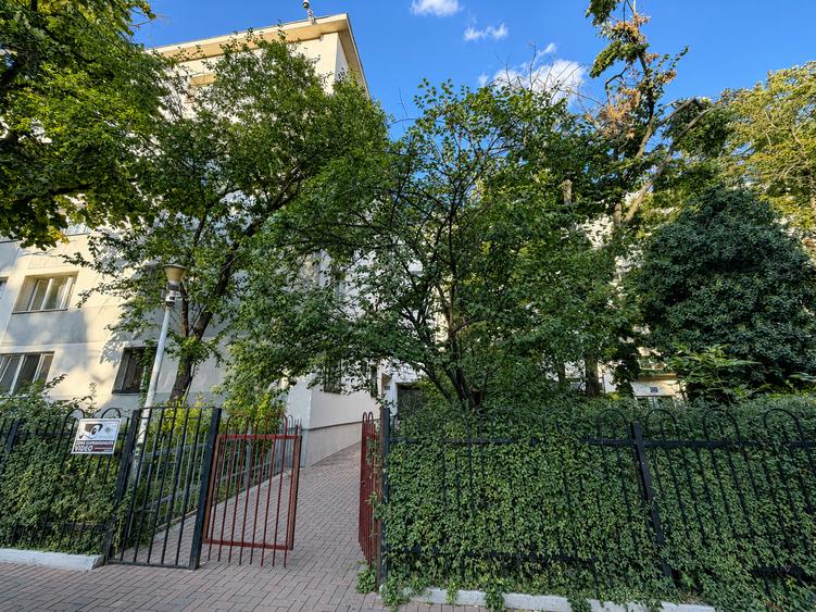Apartament 3 camere de vânzare, Sector 3 – 54 mp - Etaj 3 - Bulevardul Basarabia