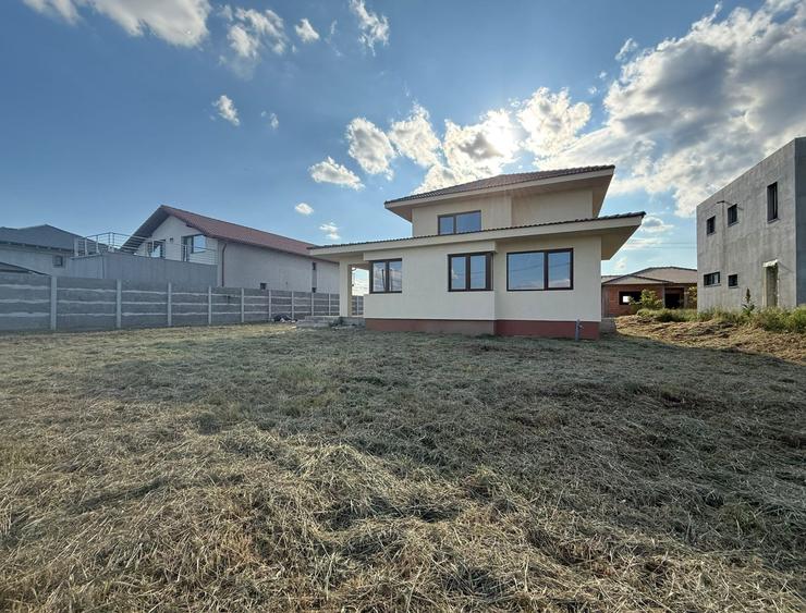 Casa noua cu etaj, teren 504 mp - Vladimirescu