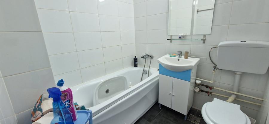 Apartament 3 camere, 63 mp, zona Piață Gării