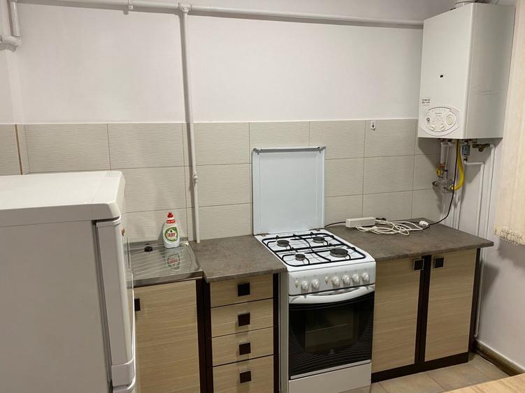 Take Ionescu, apartamet spatios cu parcare in curte