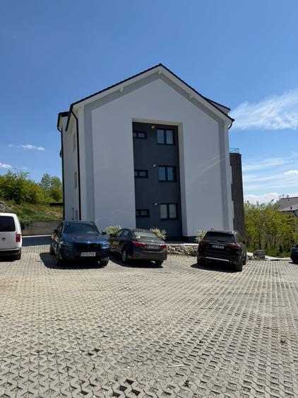 Apartament pe 2 niveluri în Da Vinci – 90 mp + terasă + parcare!