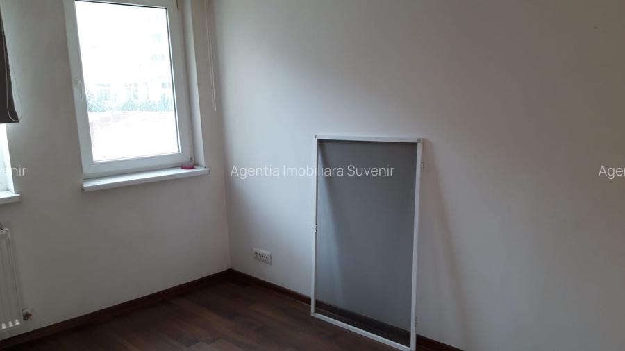 De inchiriat 2 camere , 1/4 ,Stefan cel Mare ( Circ ),  nemobilat, 450 E/luna. - 4