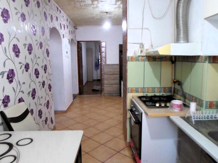 Inchiriere apartament 3  camere in Ploiesti, zona Sud