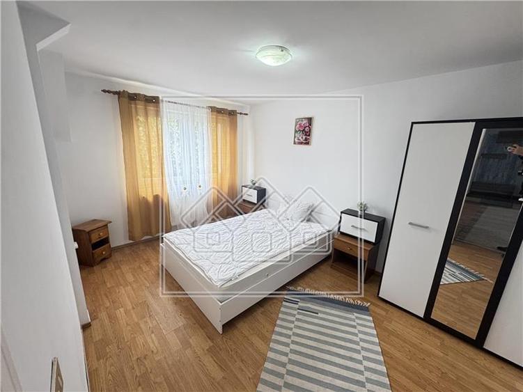 Ap.3 camere, 2 bai si bucatarie separata - zona Terezian