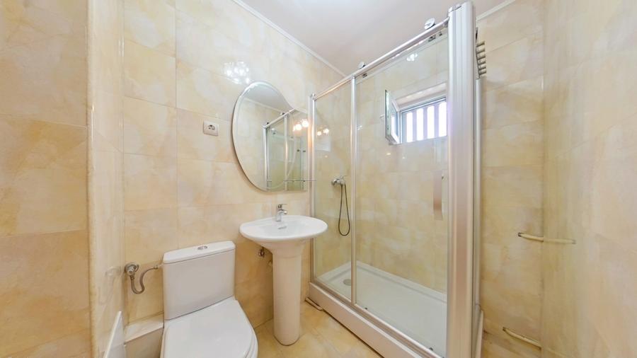 Apartament luminos cu 2 camere în Podgoria, cu vedere superbă