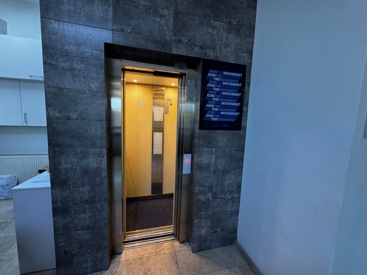 Clădire integrală cu curte | 703 mp utili | Calea Griviței, Sector 1
