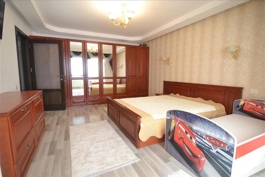 Apartament 2 camere decomandat,mobilat ,utilat Parcul Trandafirilor- Racadau