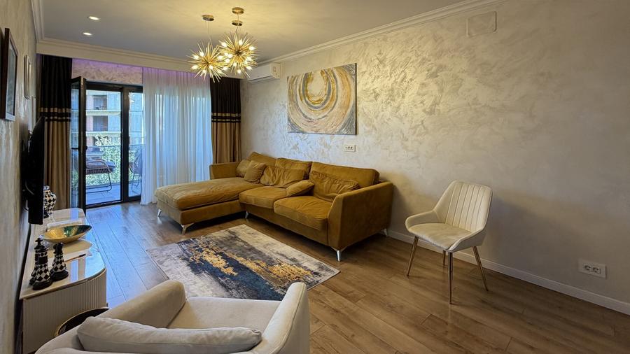 Apartament 2 camere, balcon 13 mp, piscină interioară – Iancu Nicolae, Pipera