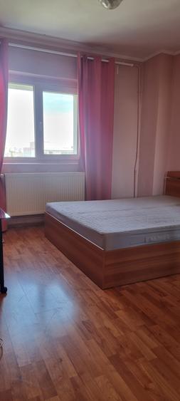 3 Camere -VANZARE-Sebastian-Calea Rahovei/ Trafic Greu