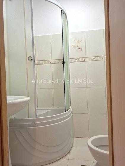 Apartament de vanzare la mansarda, zona Garii